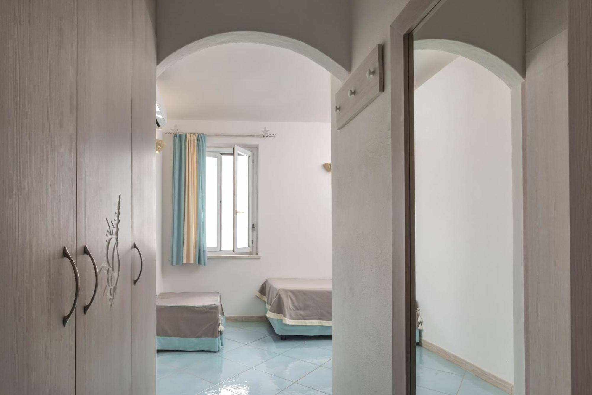 Hotel Corallaro Santa Teresa di Gallura Esterno foto